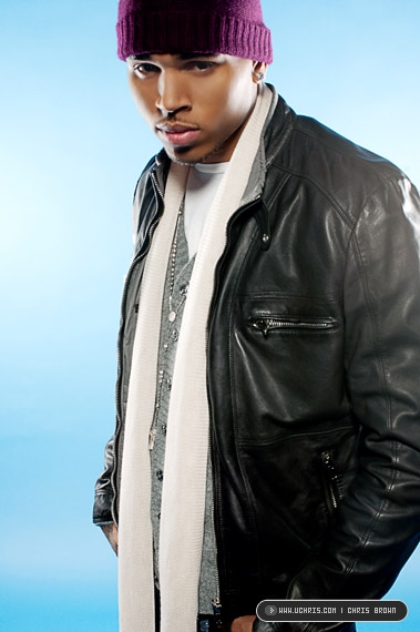 chris-brown-393