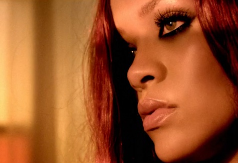 rihanna-close-up