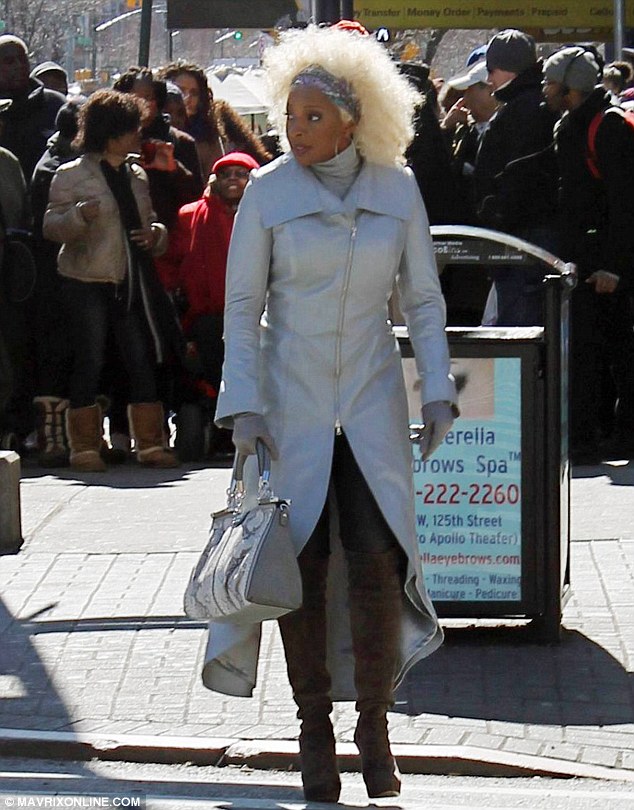 Mary-J-Blige-Shoots-Black-Nativity-In-NYC