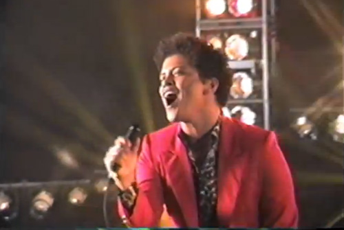 Bruno-Mars-Treasure-Video
