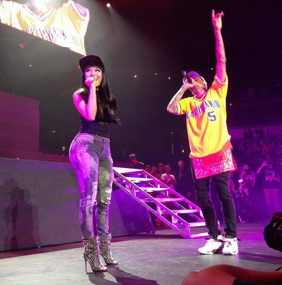 nicki-minaj-chris-brown-powerhouse