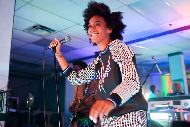 solange BK Laundromat Show