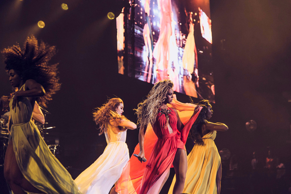 tumblr_mpmihnxvEn1rqgjz2o1_1280