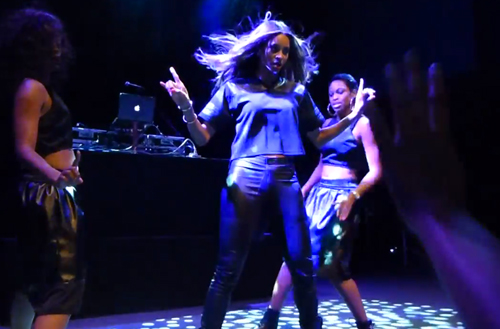 Ciara-at-AT&T-Football-Classic