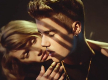 rs_1024x759-131127060434-1024-Justin-Bieber-All-That-Matters-Video