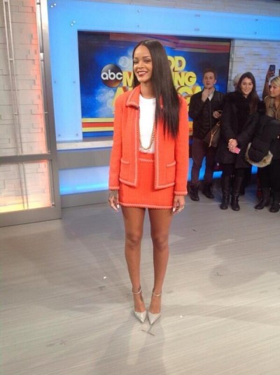 rihanna-gma-2014