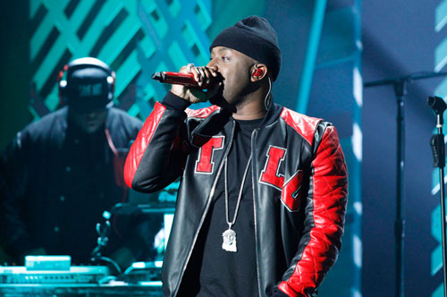 Rico-Love-Performs-on-Queen-Latifah-Show