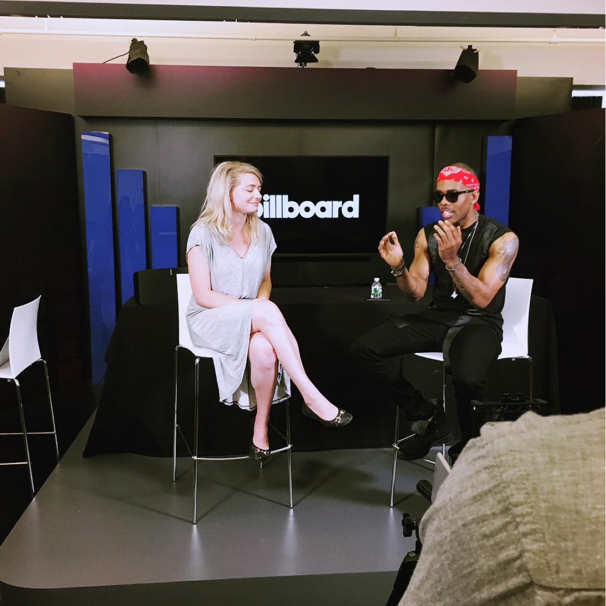 Mario Billboard Live