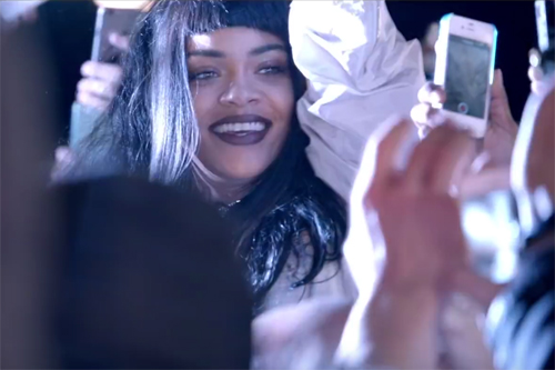 Rihanna-Goodnight-Gotham