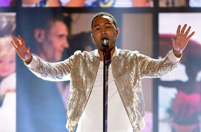 john-legend-amas-2016